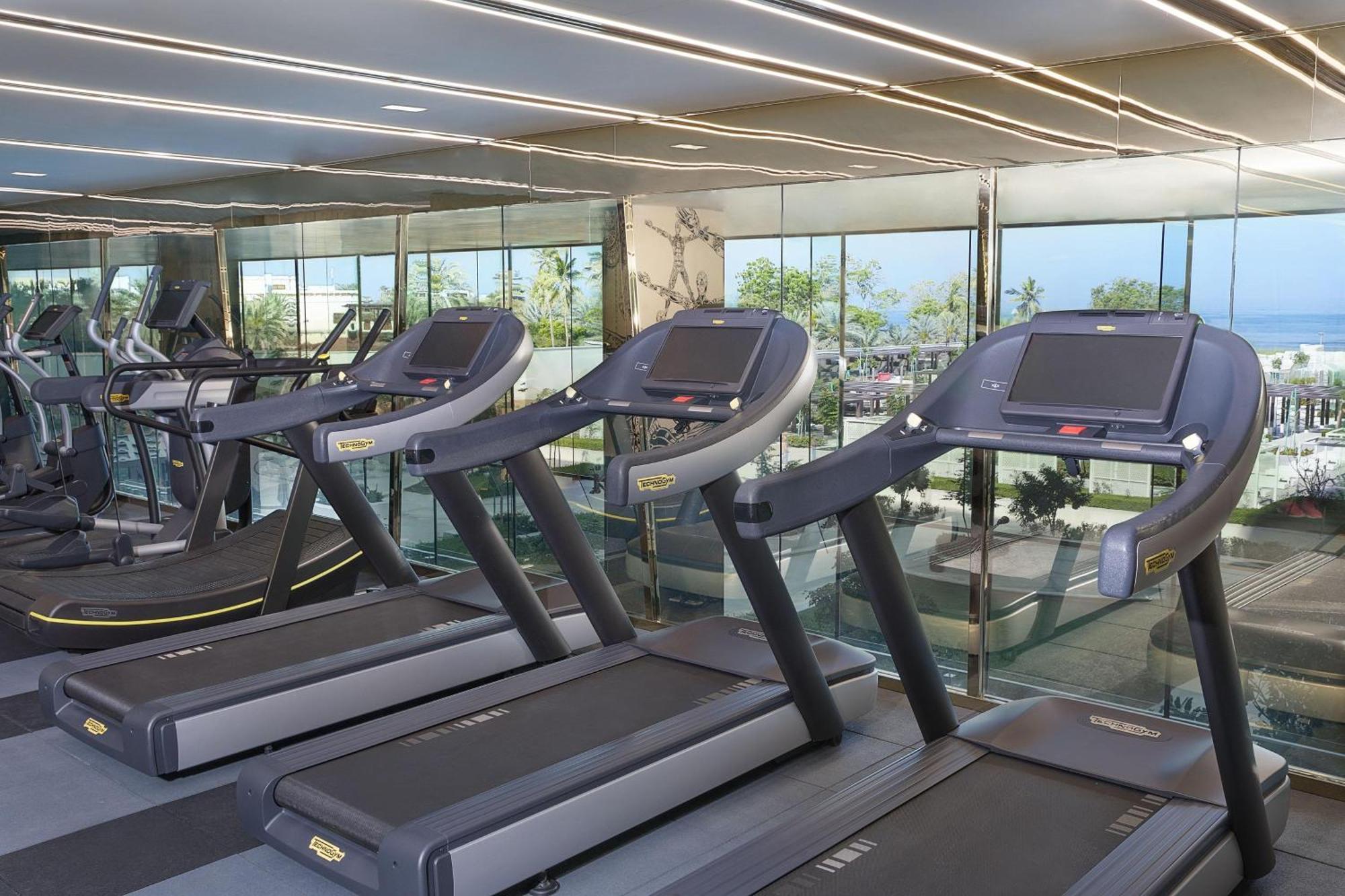 ดับเบิลยู มัสกัต Hotel ภายนอก รูปภาพ Treadmills