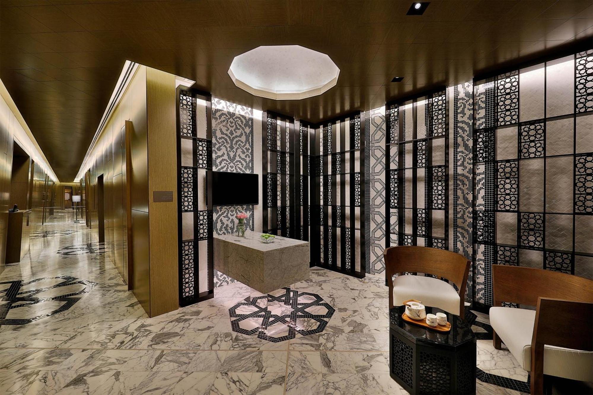 ดับเบิลยู มัสกัต Hotel ภายนอก รูปภาพ The lobby of the hotel