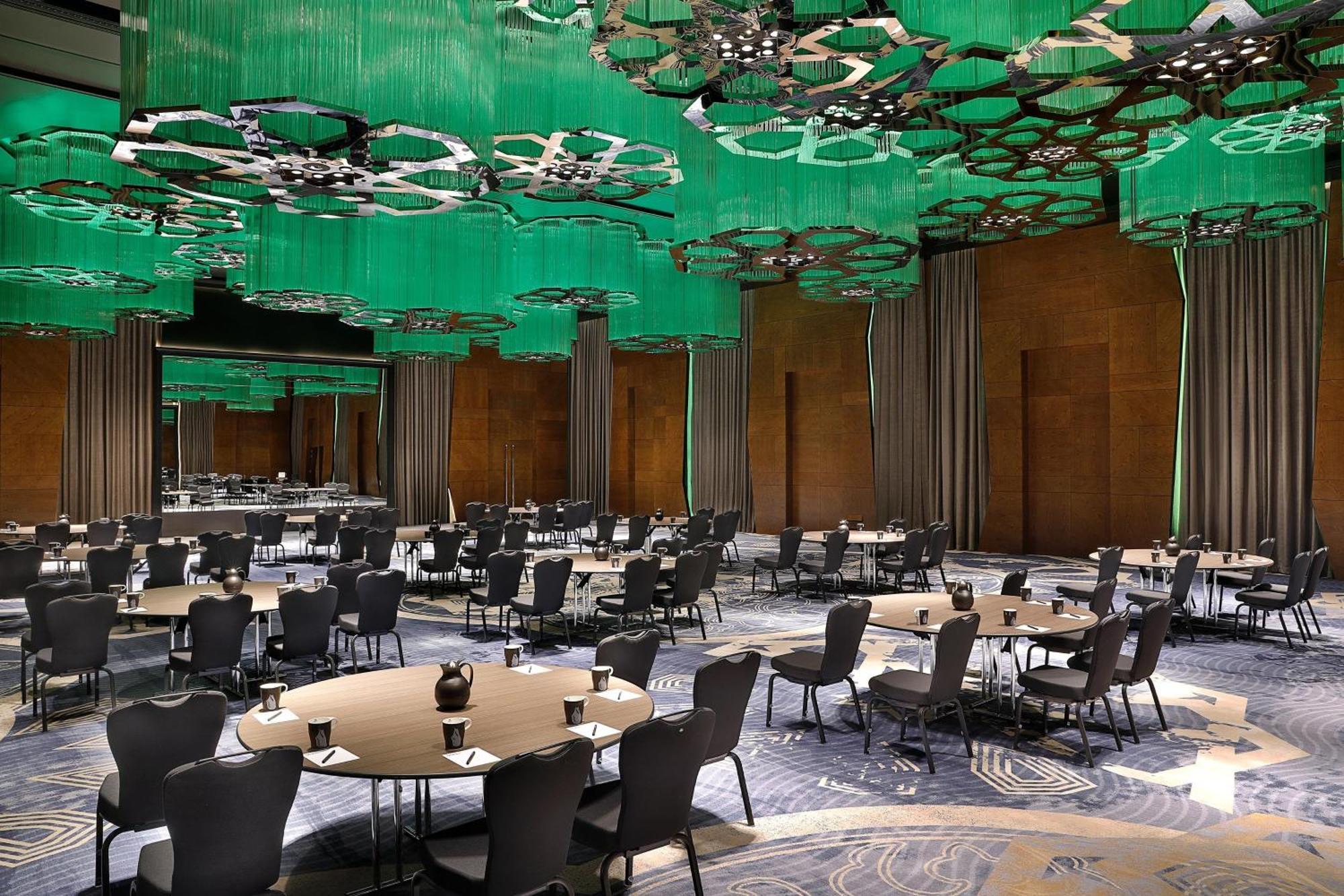 ดับเบิลยู มัสกัต Hotel ภายนอก รูปภาพ The ballroom